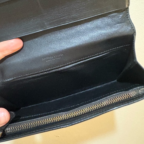 Bottega Veneta Black Leather Wallet - Picture 7 of 8